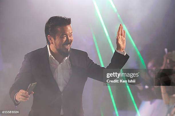 Justin Lin waves to fans at the premiere of Paramount Pictures' "Star Trek Beyond" at TOHO Cinemas on October 19, 2016 in Tokyo, Japan.