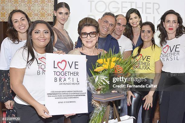 Daiane Conterato,Fernanda Calfat,Costanza Pascolato, Ana Izabel Carvalho Pinto,Amir Slama,Paulo Borges, Carol Ribeiro,Simony,Fernanda Consorte attend...