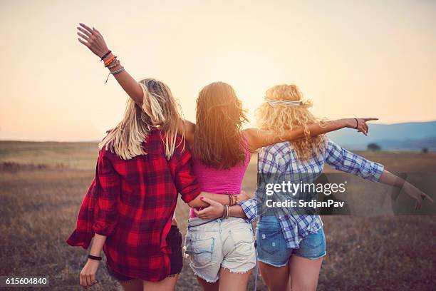 girl power - cute girlfriends stock pictures, royalty-free photos & images