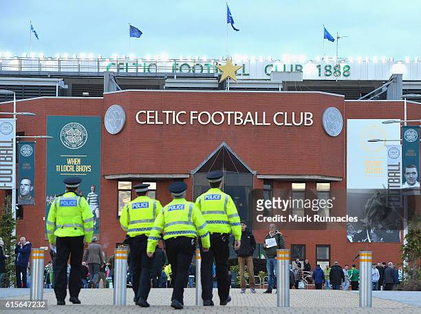 General view of the stadium prior to kickoff during the UEFA Champions League group C match between Celtic FC and VfL Borussia Moenchengladbach at...