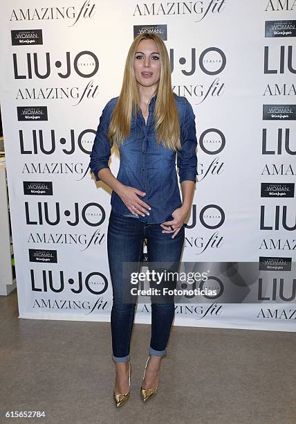 Edurne presents Bottom Up Amaizing Fit By Liu Jo at El Corte Ingles store on October 19, 2016 in Madrid, Spain.