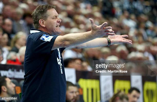 Alfred Gislason, head coach of Kiel reacts during the DKB HBL Bundesliga match between THW Kiel and TSV Hannover-Burgdorf at Sparkassen Arena on...