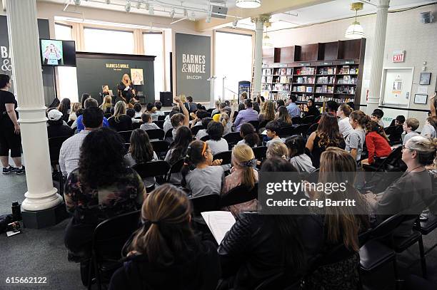 Kate Macdonald Butler 59 Kate Macdonald Butler Stock Photos, High-Res Pictures, and Images ...
