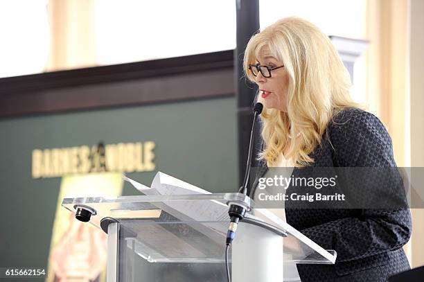 Kate Macdonald Butler Kate Macdonald Butler Photos and Premium High Res Pictures - Getty Images