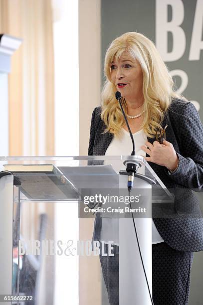 Kate Macdonald Butler Kate Macdonald Butler Photos and Premium High Res Pictures - Getty Images