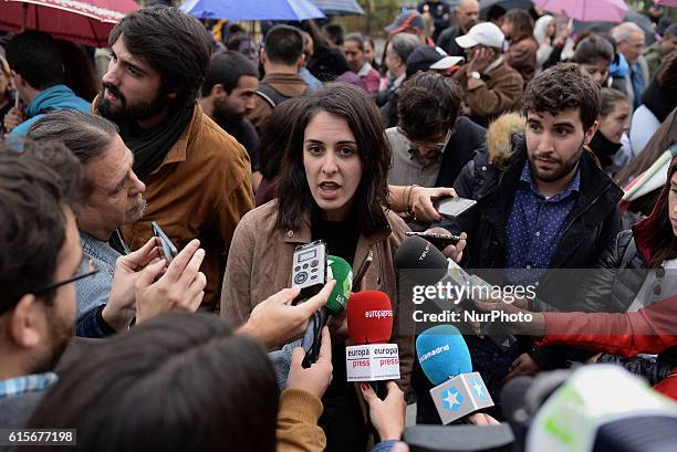 Several social groups protest opposite to the Immigrant detention centre in Aluche, Madrid on October 19, 2016. The civil protest held after the riot...