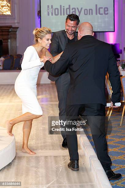 Dutch moderator Sylvie Meis and german moderator Stephan Jaekel attend the 'Holiday on Ice' gala at Hotel Atlantic on October 19, 2016 in Hamburg,...