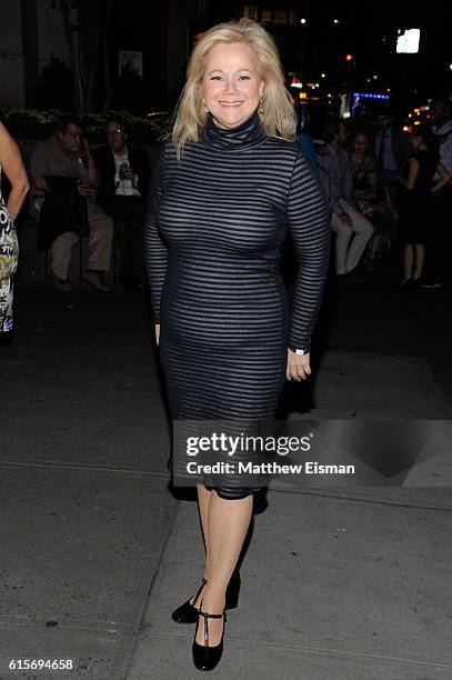 Caroline Rhea Design 3,932 Caroline Rhea Photos & High Res Pictures - Getty Images
