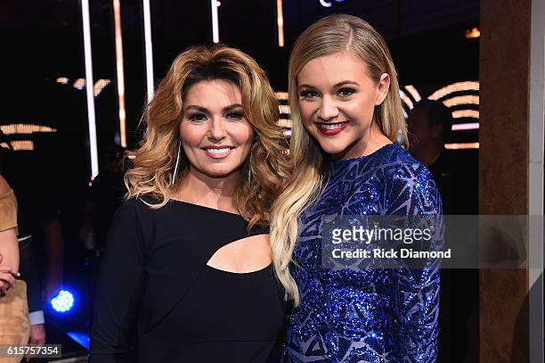 Shania Twain and Kelsea Ballerini pose for a photo during CMT Artists of the Year 2016 on October 19, 2016 in Nashville, Tennessee.