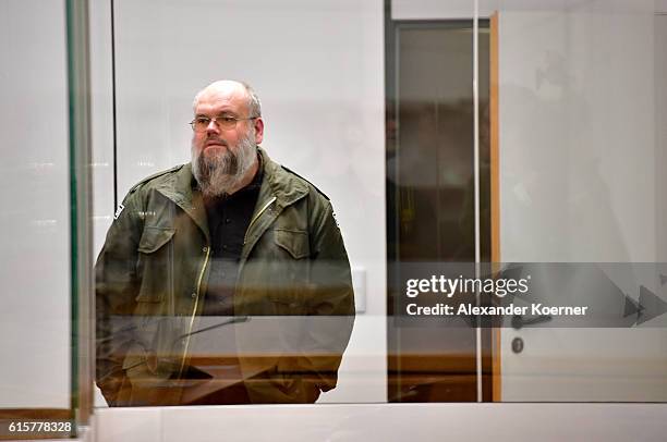 Left-wing Salafi Bernhard Falke arrives in court as a visitor at the first day of trial against Safia S. At the Oberlandesgericht Celle courthouse on...