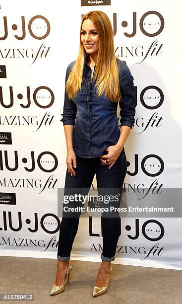 Singer Edurne presents Bottom Up Amaizing Fit by Liu Jo at Corte Ingles store on October 19, 2016 in Madrid, Spain.