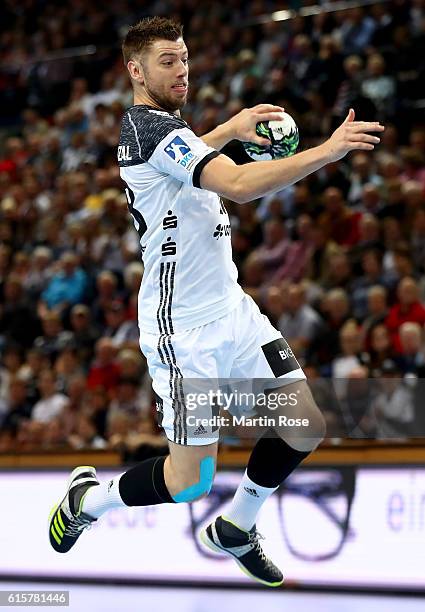 Niclas Ekberg of Kiel in action during the DKB HBL Bundesliga match between THW Kiel and TSV Hannover-Burgdorf at Sparkassen Arena on October 19,...