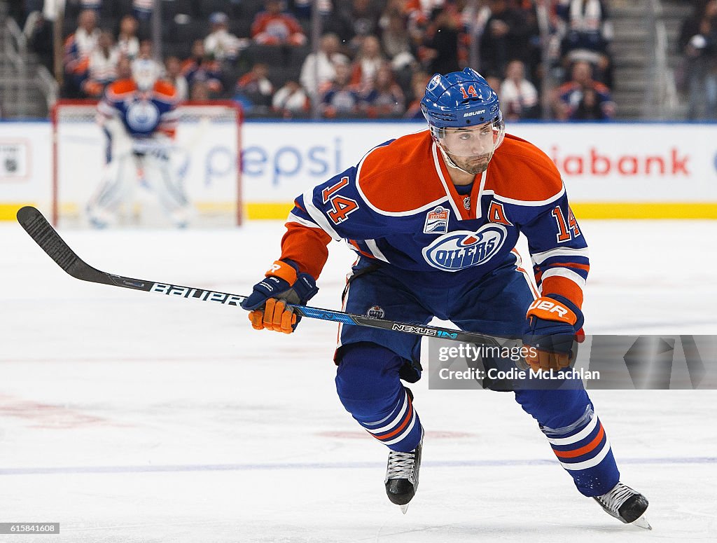 Buffalo Sabres v Edmonton Oilers