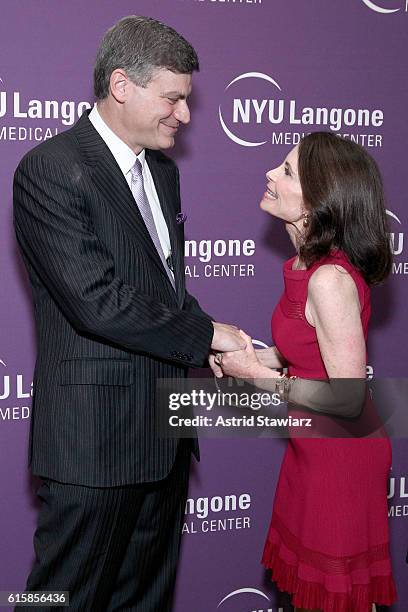 Honoree Mark Pochapin and Lori Fink attend NYU Langone 2016 Perlmutter Cancer Center Gala at The Plaza on October 19, 2016 in New York City.