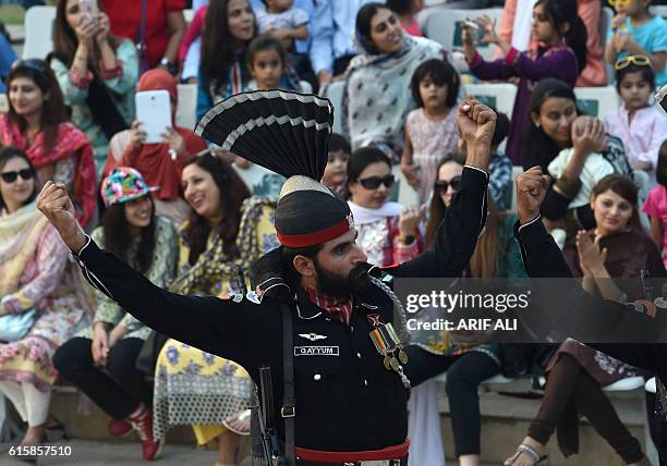 155 Army Ranger Symbol Stock Photos, High-Res Pictures, and Images ...