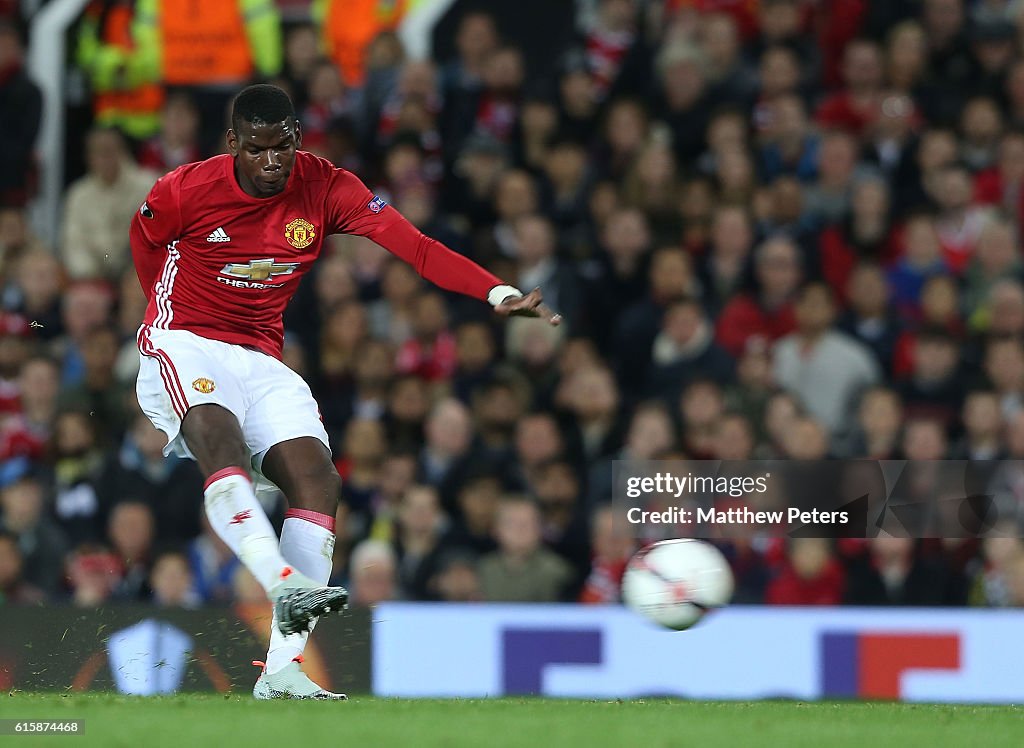 Manchester United FC v Fenerbahce SK - UEFA Europa League