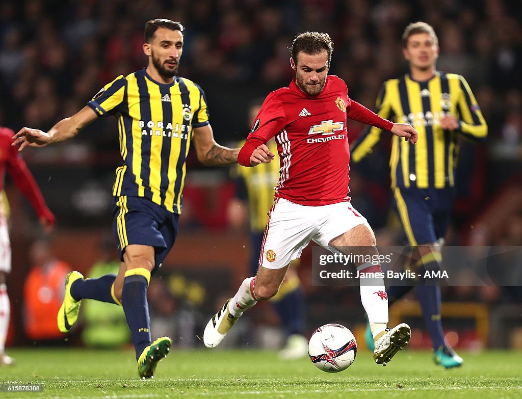 Manchester United FC v Fenerbahce SK - UEFA Europa League