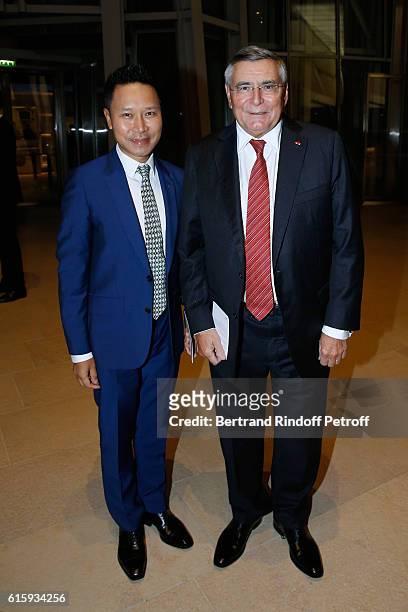 Jian Liu and Jean-Louis Beffa attend the "Icones de l'Art Moderne, La Collection Chtchoukine" : Cocktail at Fondation Louis Vuitton on October 20,...