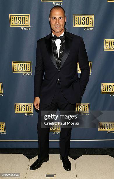 Personality Nigel Barker attends the 2016 USO Gala on October 20, 2016 at DAR Constitution Hall in Washington, DC.