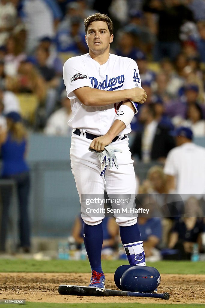 NLCS - Chicago Cubs v Los Angeles Dodgers - Game Five
