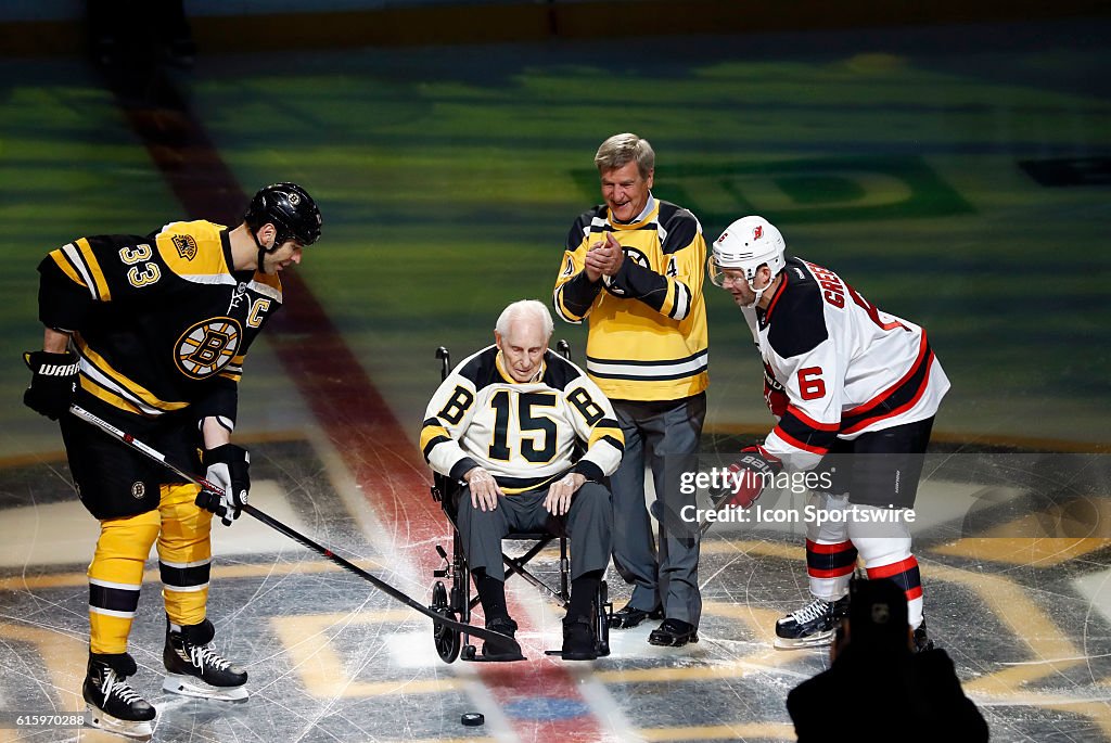 NHL: OCT 20 Devils at Bruins