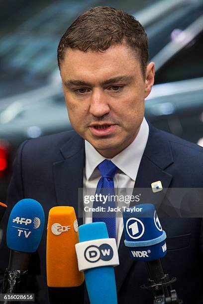 Estonian Prime Minister Taavi Roivas arrives at the Council of the European Union on the second day of a two day summit on October 21, 2016 in...