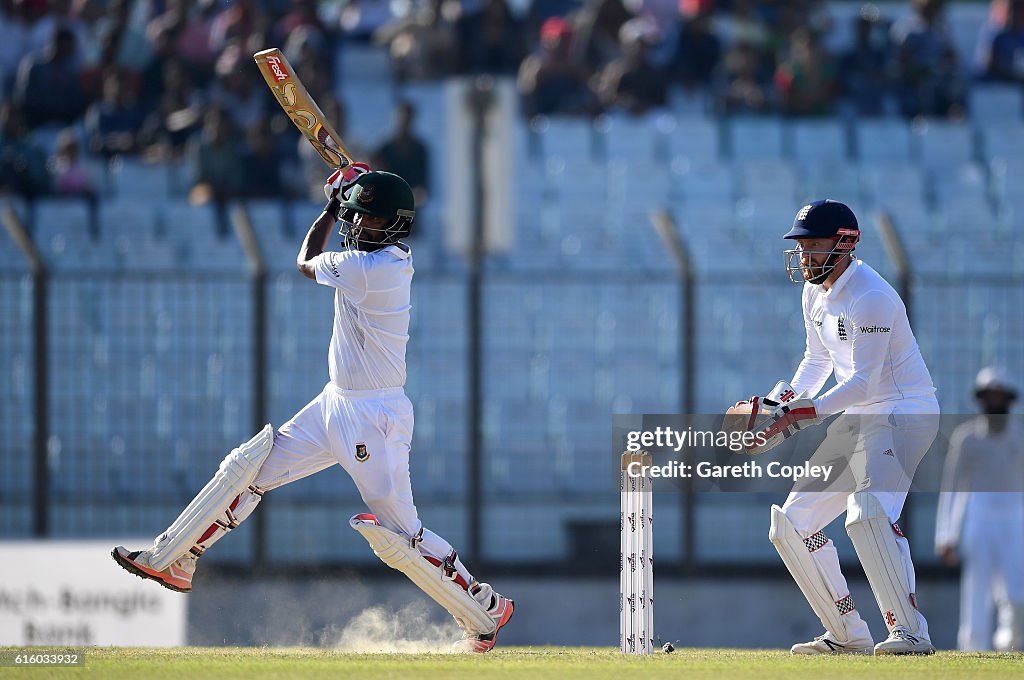 Bangladesh v England - First Test: Day Two