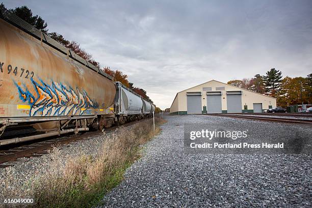 Downwester Downeaster Amtrak Photos and Premium High Res Pictures - Getty Images