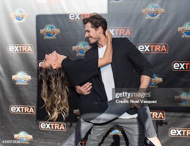 Jana Kramer and Gleb Savchenko visit "Extra" at Universal Studios Hollywood on October 21, 2016 in Universal City, California.