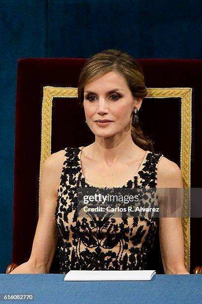 Queen Letizia of Spain attends the Princesa de Asturias Awards 2016 ceremony at the Campoamor Theater on October 21, 2016 in Oviedo, Spain.