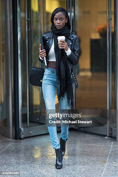 Models Arrive For Victorias Secret Casting Photos and Premium High Res
