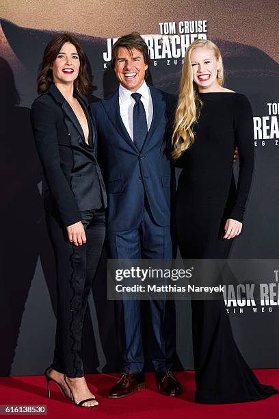 Cobie Smulders, Tom Cruise and Danika Yarosh attend the 'Jack Reacher: Never Go Back' Berlin Premiere at CineStar Sony Center on October 21, 2016 in...