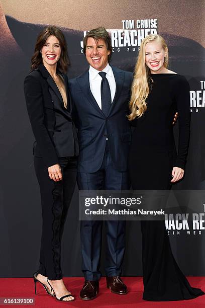 Cobie Smulders, Tom Cruise and Danika Yarosh attend the 'Jack Reacher: Never Go Back' Berlin Premiere at CineStar Sony Center on October 21, 2016 in...