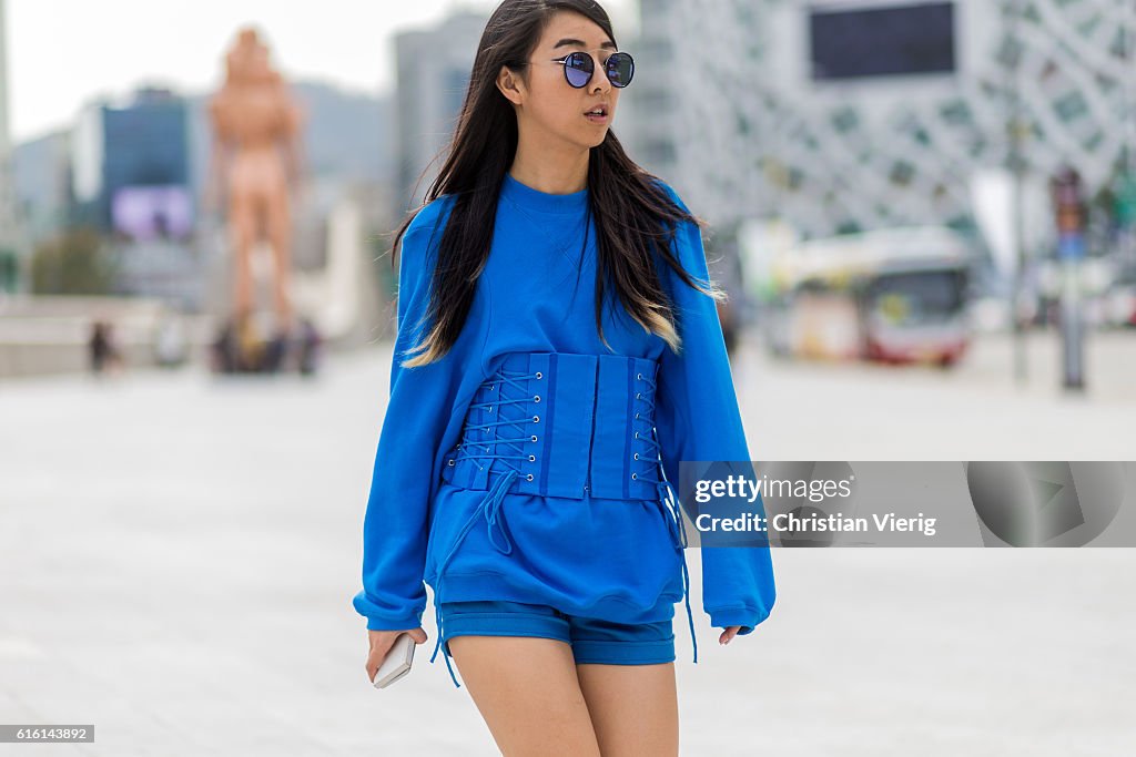 Street Style - HERA Seoul Fashion Week - Day 5