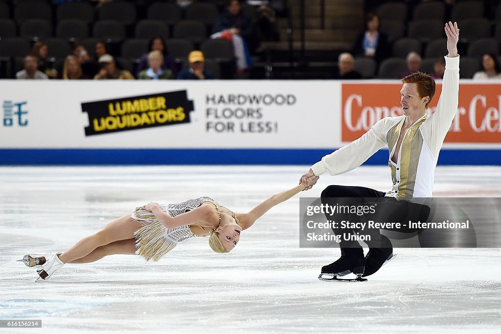 ISU Grand Prix of Figure Skating - Chicago Day 1