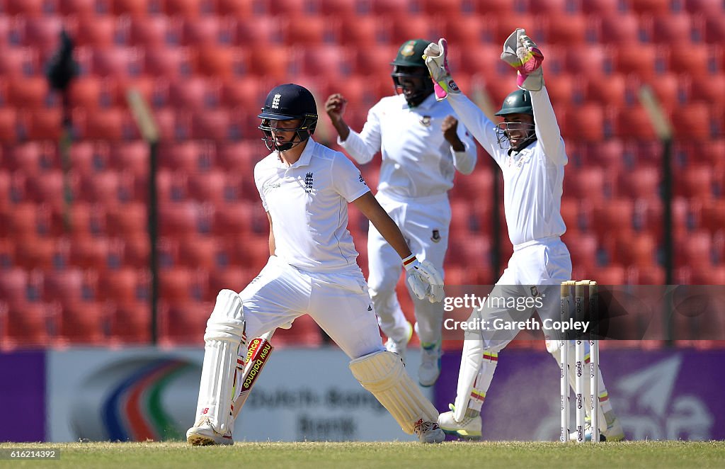 Bangladesh v England - First Test: Day Three