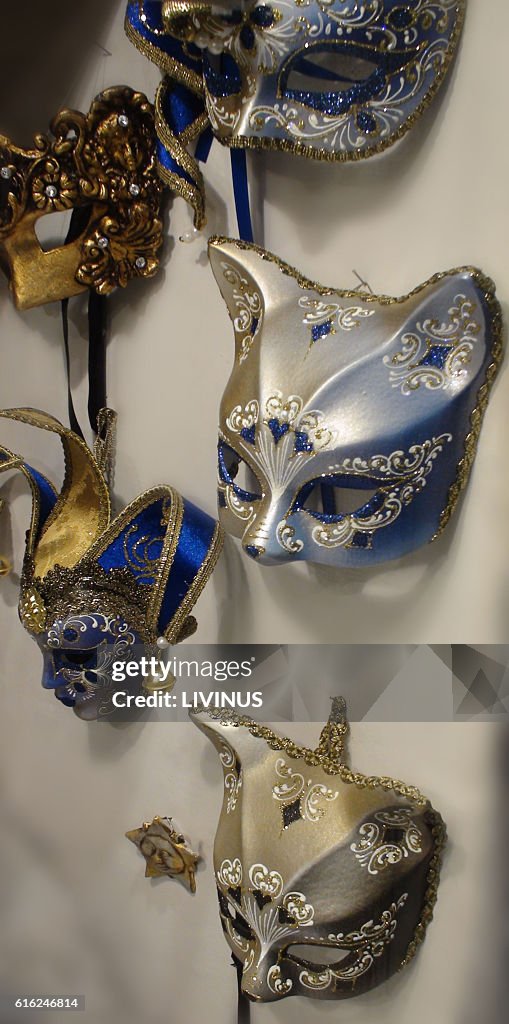 Verschiedene Arten von Venedig Karneval Maske