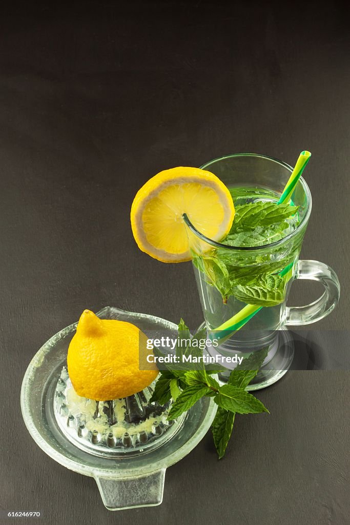 Refreshing mint and lemon. Homemade lemonade