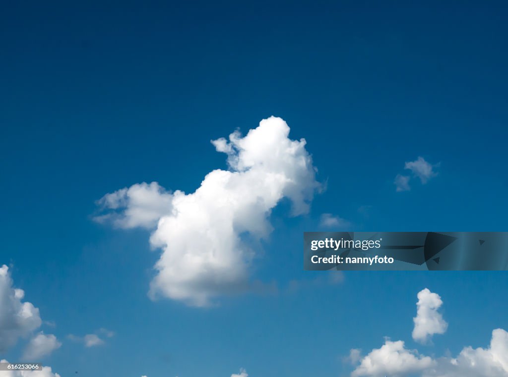 Sky with cloud