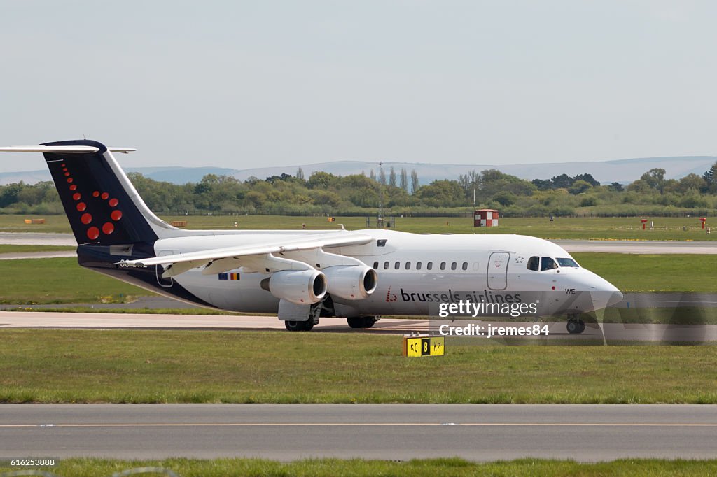 Brussels Airlines Avro RJ100