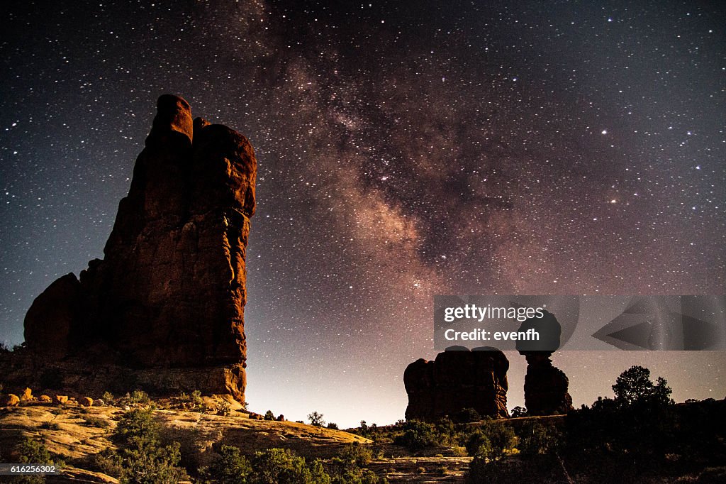 Balanced Rock, Arches National Park, Utah