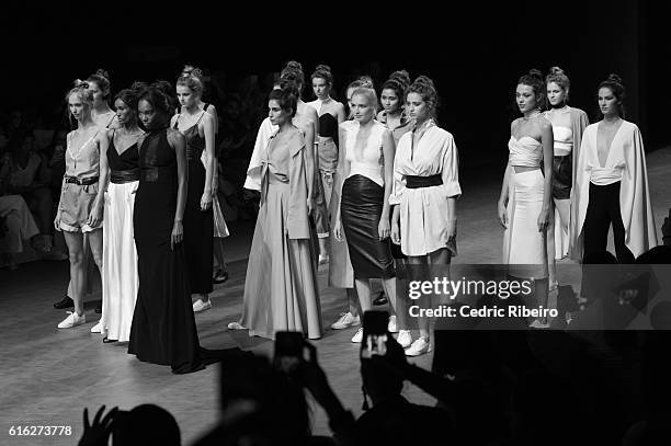 Models walk the runway during the Lama Jouni show at Fashion Forward Spring/Summer 2017 held at the Dubai Design District on October 22, 2016 in...