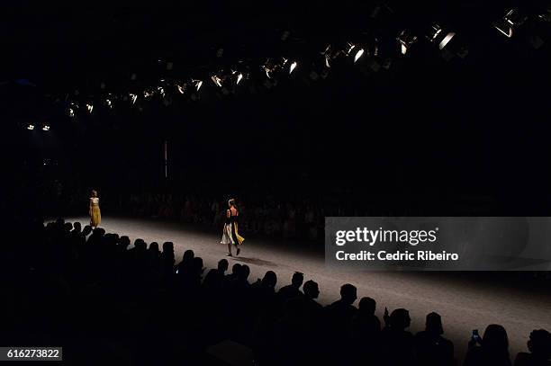 Models walk the runway during the Lama Jouni show at Fashion Forward Spring/Summer 2017 held at the Dubai Design District on October 22, 2016 in...