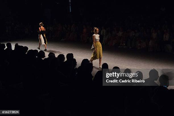 Models walk the runway during the Lama Jouni show at Fashion Forward Spring/Summer 2017 held at the Dubai Design District on October 22, 2016 in...