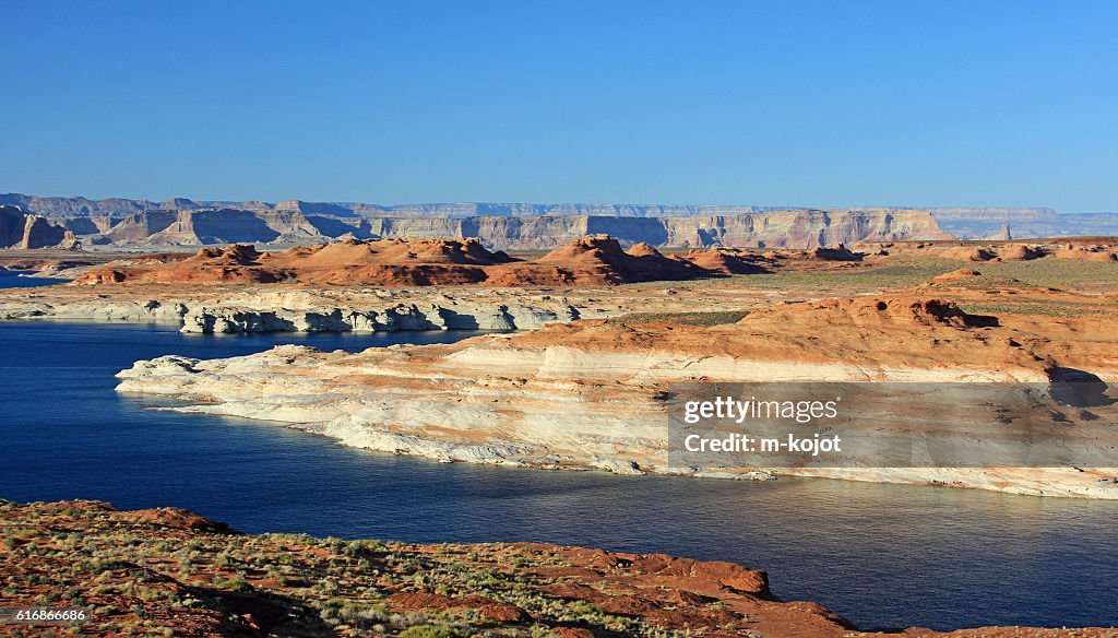 Sur le lac Powell