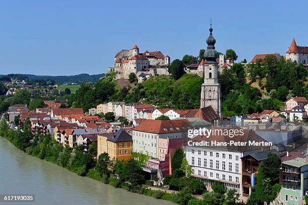 burghausen, salzach river, castle, bavaria - burghausen stock pictures, royalty-free photos & images