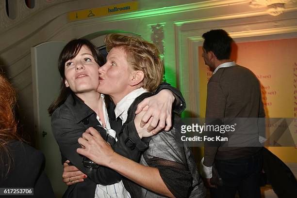Dana Munro and artist Laure Prouvost attend 'Le Bal Jaune 2016' : Dinner Party At Hotel Salomon de Rothschild As part of FIAC 2016 - International...