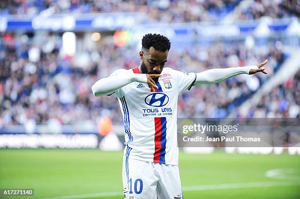 Alexandre LACAZETTE of Lyon celebrates scoring his goal during the Ligue 1 between Lyon and Guingamp at Stade de Gerland on October 22, 2016 in Lyon,...