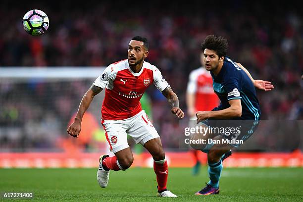 Arsenal O2 Walcott 88 George Walcott Photos & High Res Pictures - Getty Images