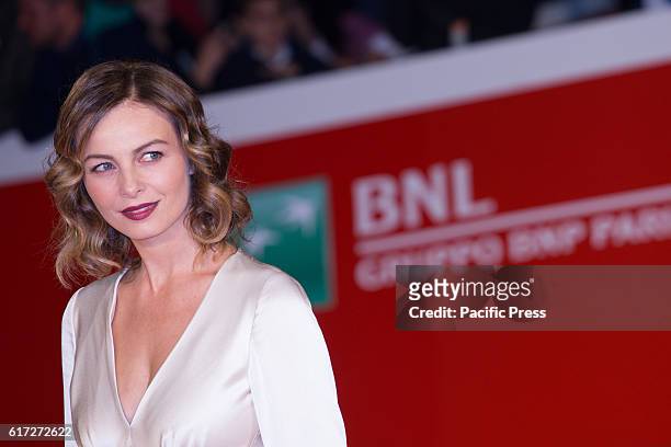 Italian actress Violante Placido walks the red carpet during the film's premiere of 7 minuti at the 11th annual Rome Film Fest at Auditorium Parco...